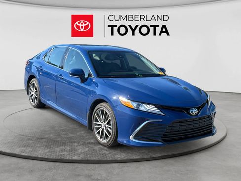 Used 2024 Toyota Camry XLE FWD image 7