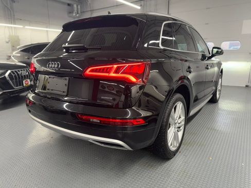 Used 2019 Audi Q5 2.0T Premium Plus w/ Premium Plus Package image 8