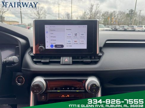 Used 2024 Toyota RAV4 AWD Hybrid image 21