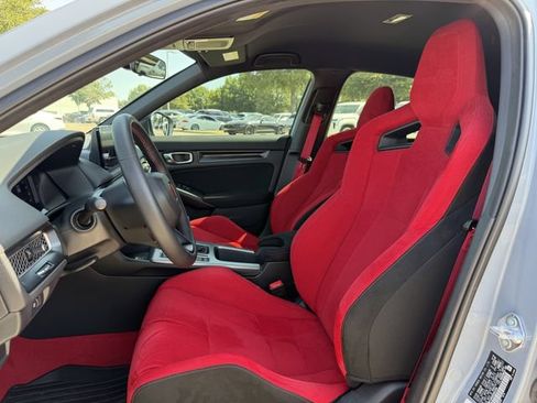 Used 2025 Honda Civic Type R image 25