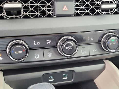 Used 2025 Honda Accord SE image 21