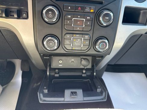 Used 2014 Ford F150 XLT w/ Equipment Group 302A Luxury AWD/4WD image 17