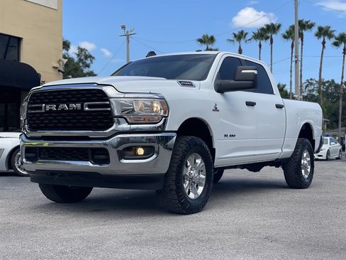 Used 2023 RAM 2500 Big Horn w/ Cold Weather Group AWD/4WD image 9