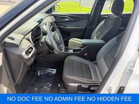 Used 2021 Chevrolet TrailBlazer LS AWD/4WD image 11
