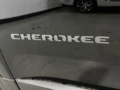 New 2026 Jeep Cherokee Limited AWD/4WD image 32