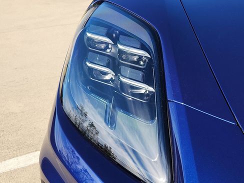 New 2026 Porsche Panamera 4 image 8