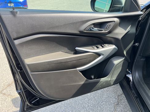 Used 2024 Chevrolet Trax LS FWD image 11