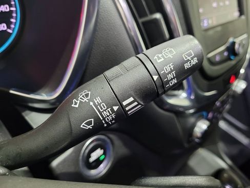 Used 2021 Chevrolet Equinox LT image 39