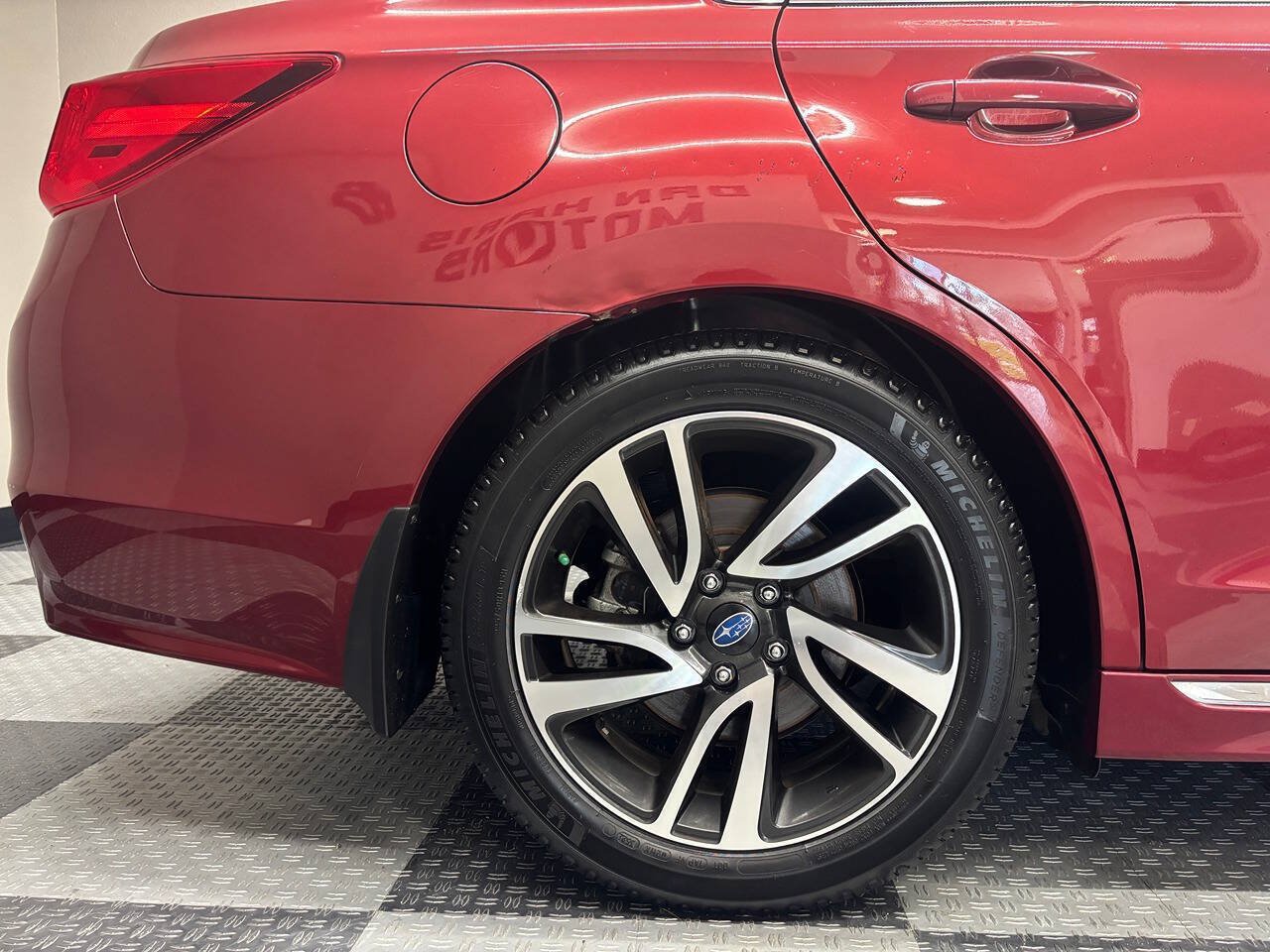 Used 2017 Subaru Legacy 2.5i Sport AWD/4WD image 9