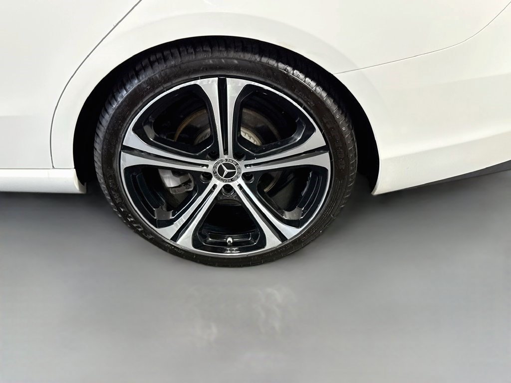 Used 2022 Mercedes-Benz C 300 Sedan w/ Exclusive Trim Package image 36