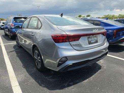 Used 2024 Kia Forte LXS FWD image 13