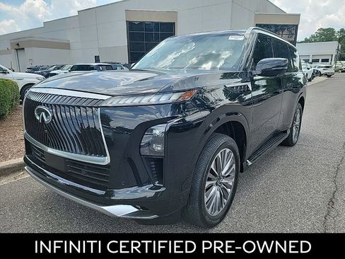 Certified 2025 INFINITI QX80 Sensory AWD/4WD image 2
