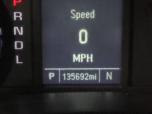 Used 2018 Chevrolet Silverado 1500 Custom w/ Custom Value Package image 30