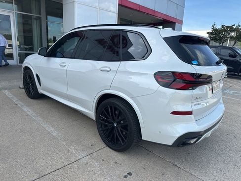 Used 2025 BMW X5 sDrive40i w/ Executive Package RWD image 6