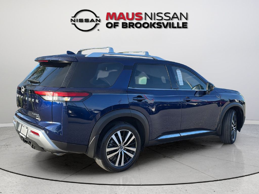 Used 2023 Nissan Pathfinder Platinum w/ Cargo Package AWD/4WD image 12