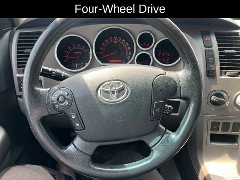 Used 2010 Toyota Tundra 4x4 Double Cab w/ TRD Off-Road Pkg image 13