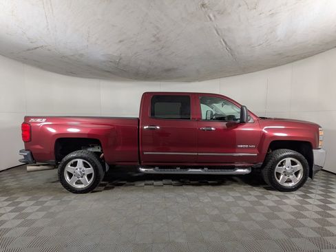 Used 2015 Chevrolet Silverado 2500 LTZ w/ Duramax Plus Package image 6
