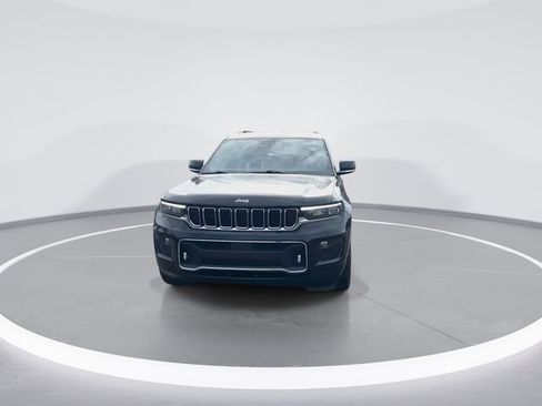 Used 2021 Jeep Grand Cherokee L Overland w/ Luxury Tech Group IV AWD/4WD image 3