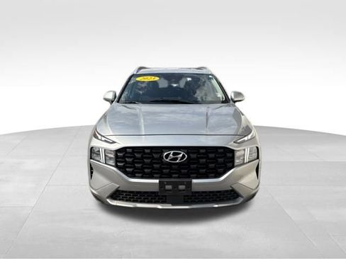 Used 2023 Hyundai Santa Fe SEL image 2
