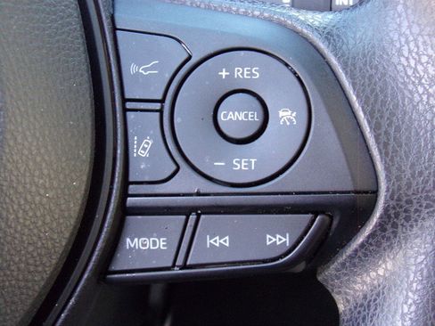 Used 2023 Toyota RAV4 XLE w/ Convenience Package image 30