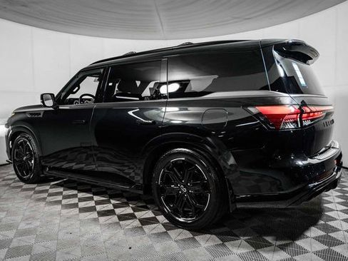 New 2026 INFINITI QX80 SPORT w/ Sport Exterior Package image 3