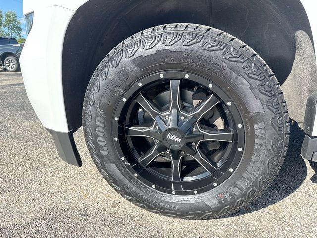 Used 2019 Chevrolet Tahoe LT AWD/4WD image 10