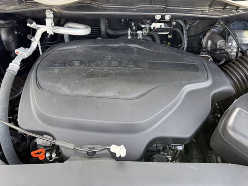 Used 2024 Honda Odyssey Sport image 30