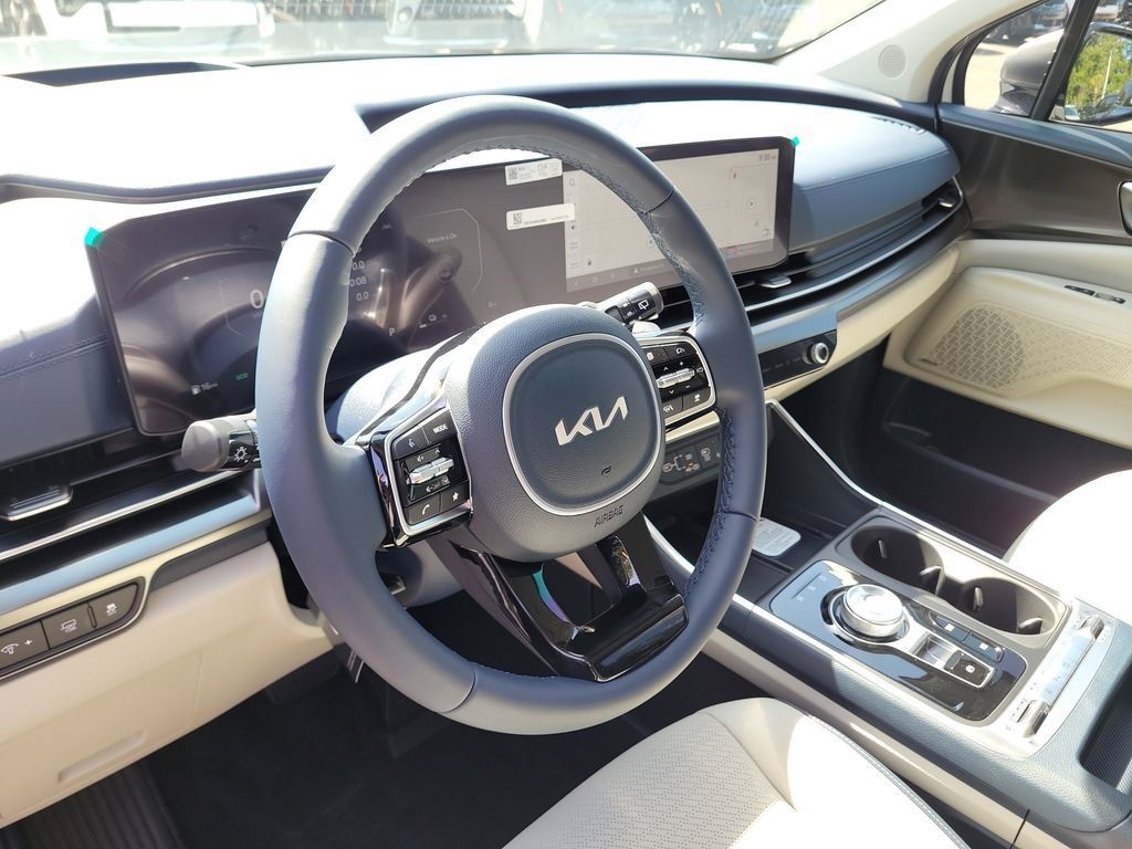 New 2026 Kia Carnival SX Prestige FWD image 24