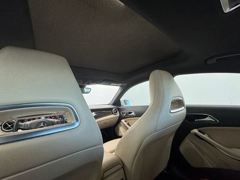 Used 2018 Mercedes-Benz CLA 250 image 37