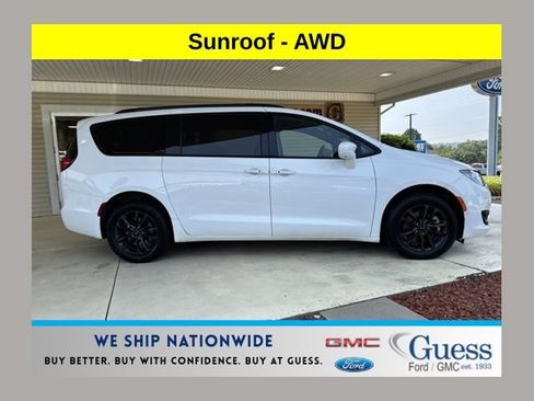 Used 2020 Chrysler Pacifica Touring-L w/ Advanced Safetytec Group AWD/4WD image 1
