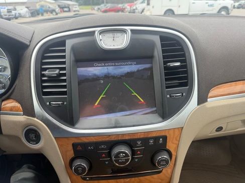 Used 2012 Chrysler 300 C image 14