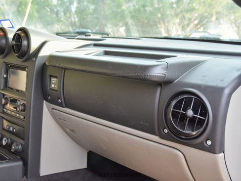 Used 2006 HUMMER H2 image 56