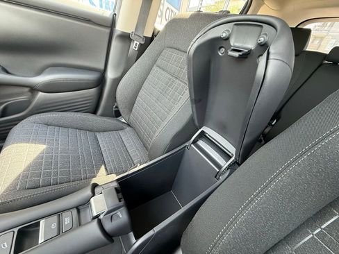 New 2026 Honda HR-V LX image 25