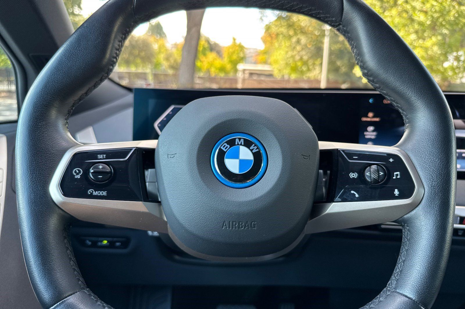 Certified 2024 BMW iX xDrive50 AWD/4WD image 31
