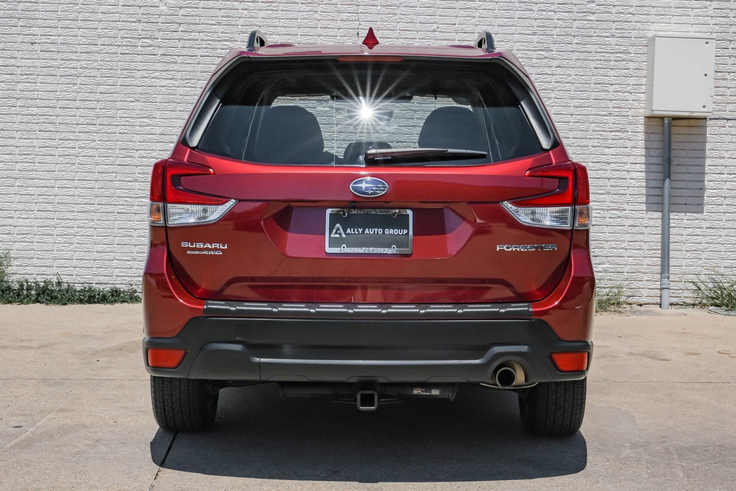 Used 2023 Subaru Forester Limited w/ Popular Package #2 AWD/4WD image 9