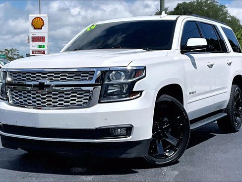 Used 2019 Chevrolet Tahoe LT RWD image 1