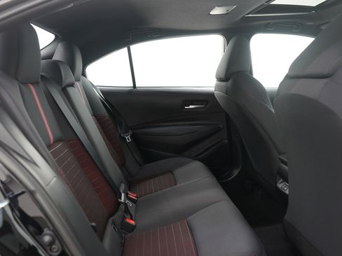 Used 2025 Toyota Corolla SE image 14