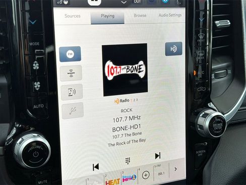 Used 2023 RAM 1500 Laramie image 20