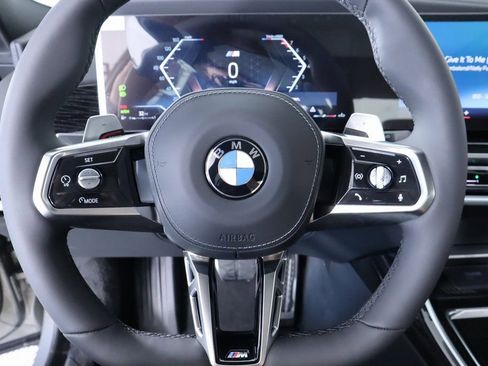 New 2025 BMW 740i xDrive image 4