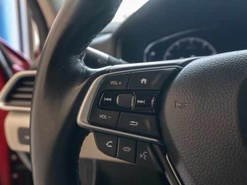 Certified 2021 Honda Accord Touring image 24