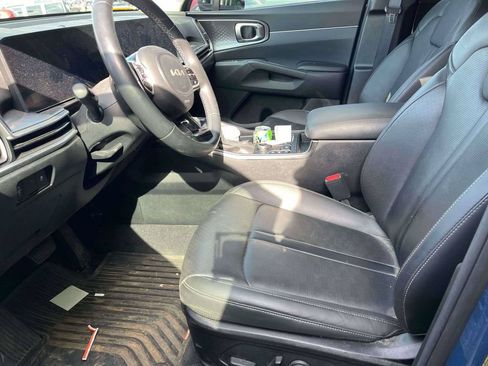 Used 2024 Kia Sorento S w/ Panoramic Sunroof Package AWD/4WD image 5