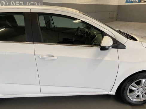 Used 2014 Chevrolet Sonic LT FWD image 17