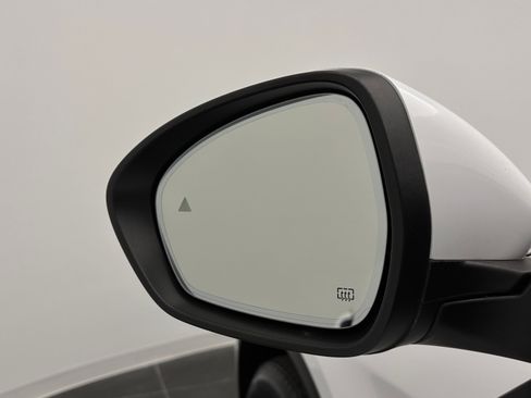 Used 2023 Alfa Romeo Stelvio Sprint RWD image 14