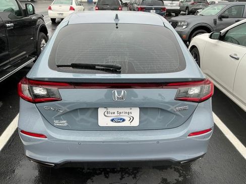 Used 2022 Honda Civic Sport Touring image 6