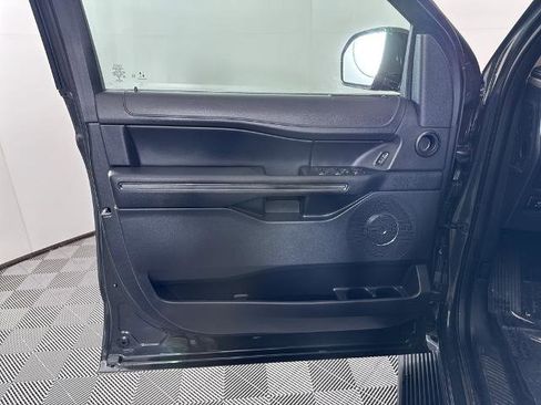 Certified 2022 Ford Expedition XLT image 29