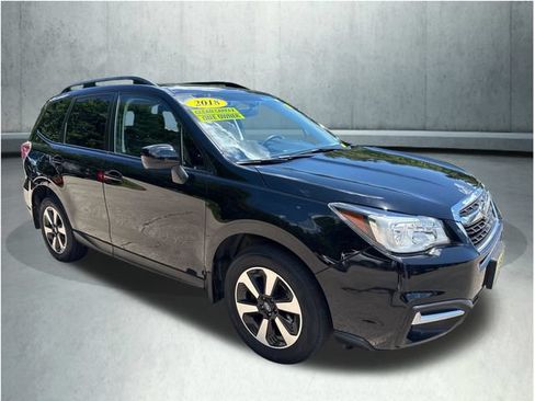 Used 2018 Subaru Forester 2.5i Premium AWD/4WD image 8