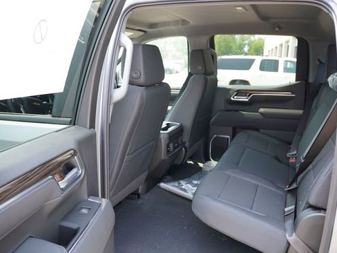 New 2026 Chevrolet Silverado 1500 LT AWD/4WD image 11