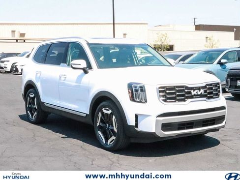 Used 2023 Kia Telluride S w/ S Sunroof Package AWD/4WD image 5