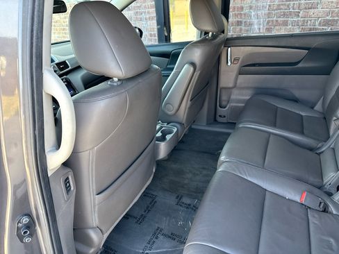 Used 2015 Honda Odyssey EX-L image 35