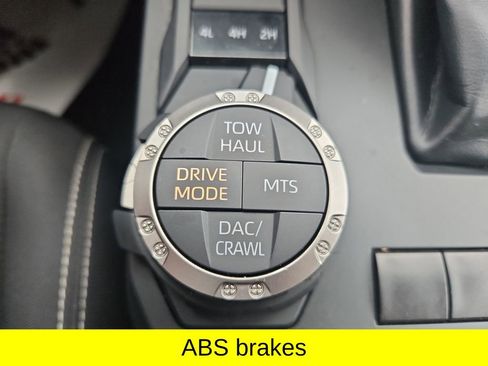 Used 2024 Toyota Tacoma TRD Off-Road AWD/4WD image 34